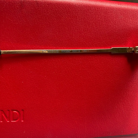 FENDI - Picture 3 of 3